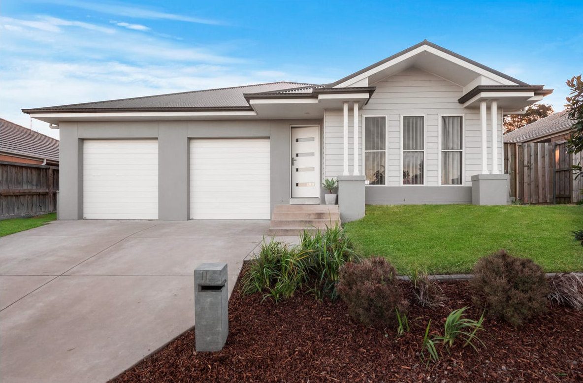 11 & 11A McGlinchey Crescent