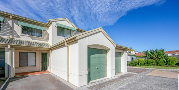 3/4-8 Beachside Way