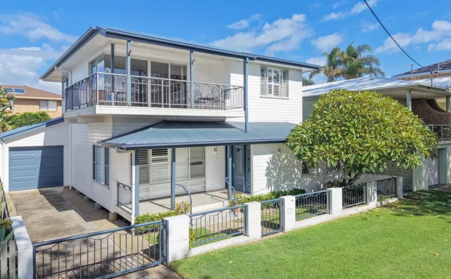 43 Clarence St